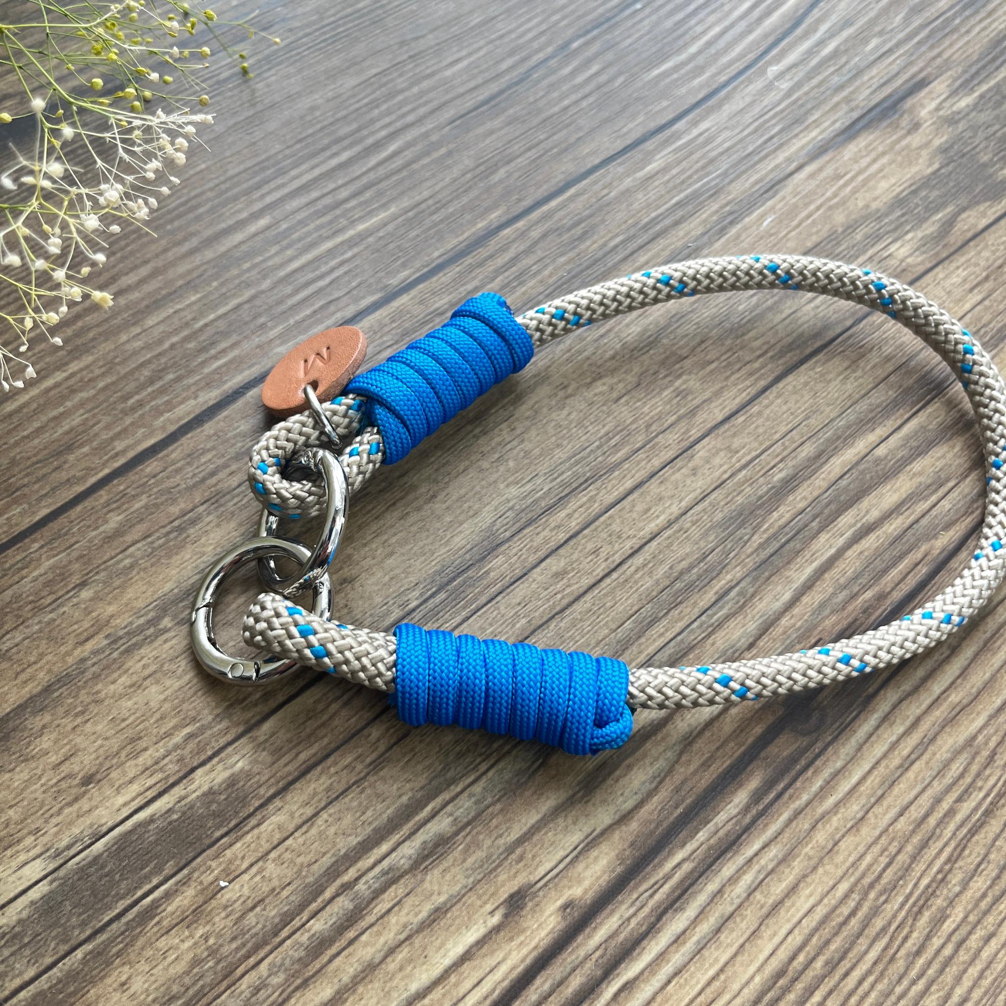 イニシャル刻印♪パラコード スマホショートストラップ　ハンドストラップ イニシャル名入れ刻印 | 3枚目