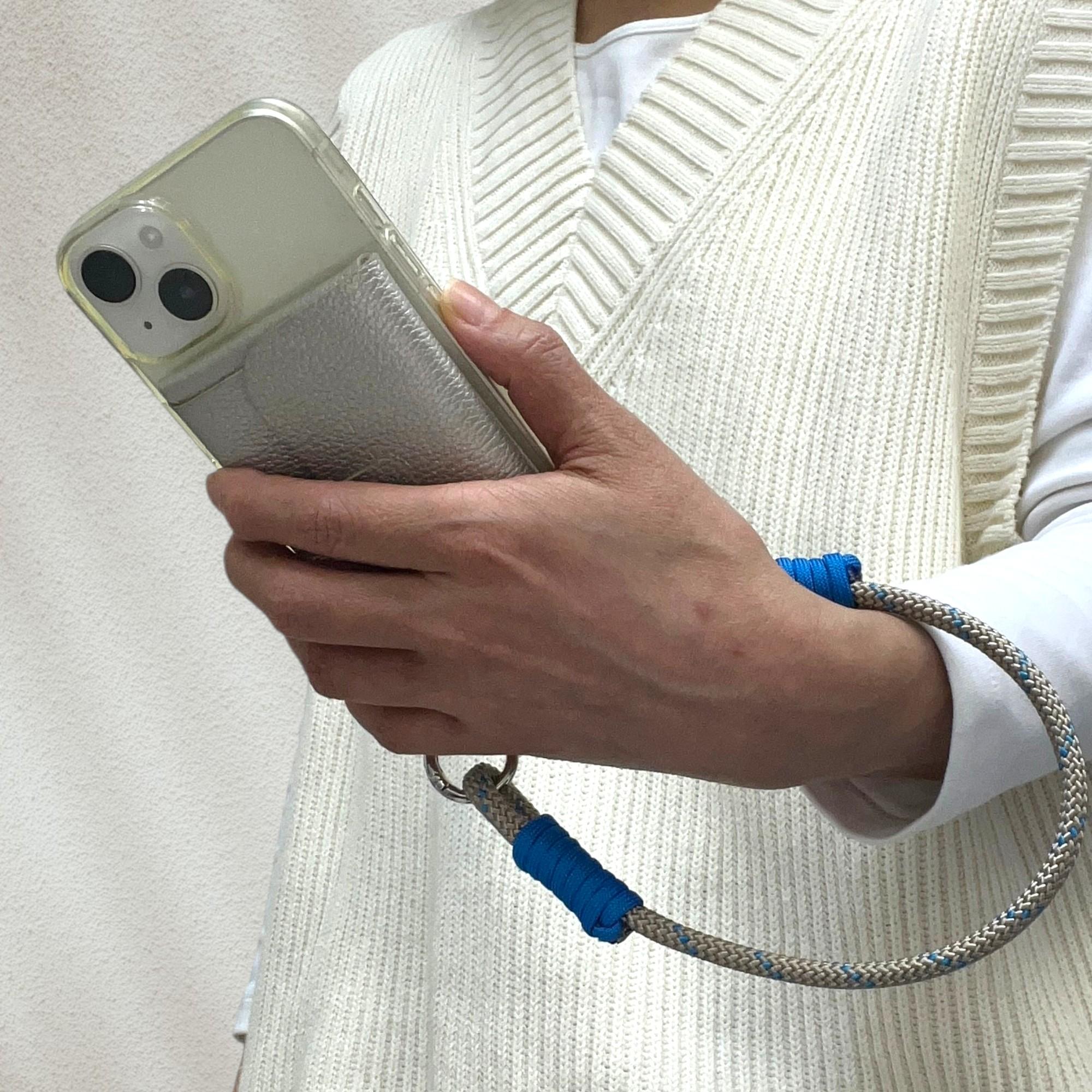 イニシャル刻印♪パラコード スマホショートストラップ　ハンドストラップ イニシャル名入れ刻印 | 6枚目